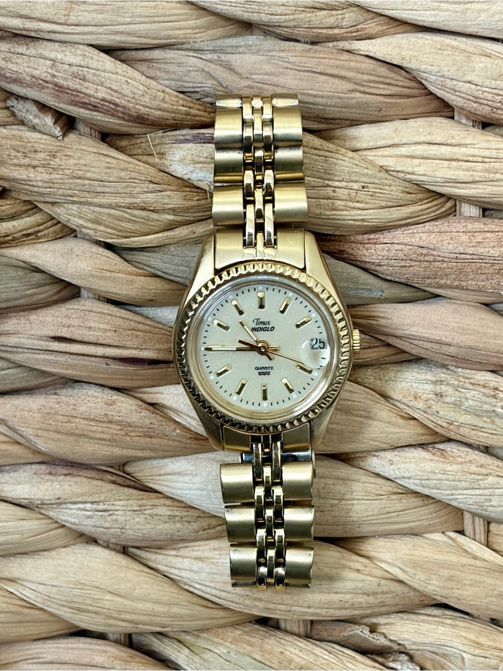 Vintage Timex Indiglo Gold-Tone Watch – Date – Quartz